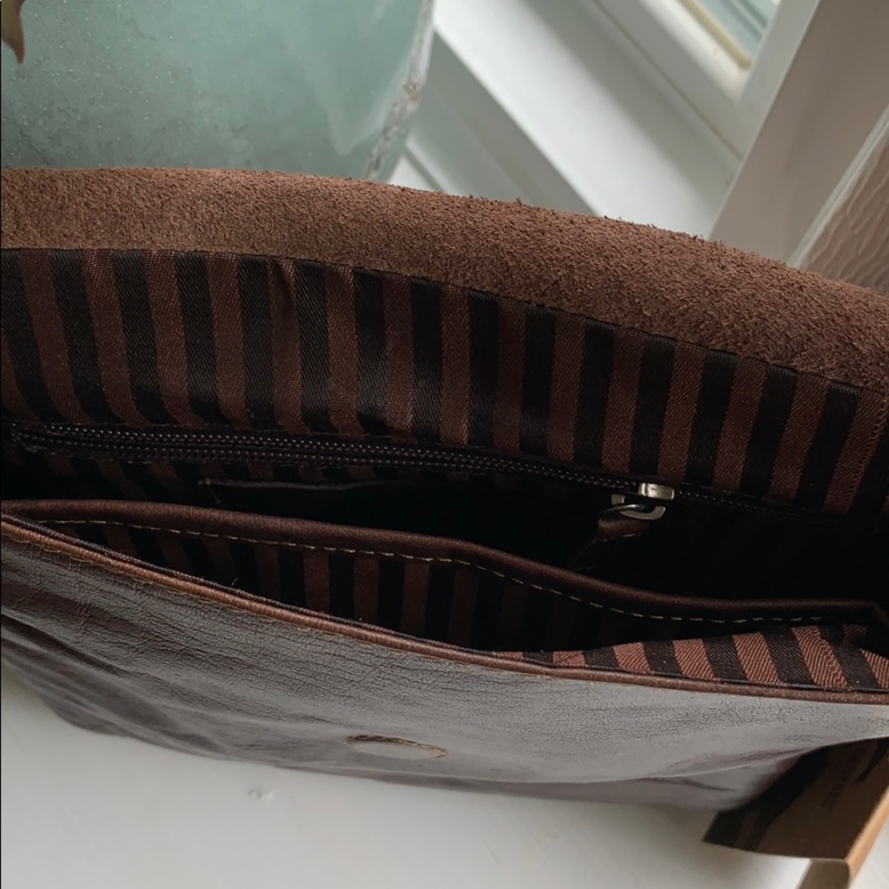 Purse - Picture 3 of 3